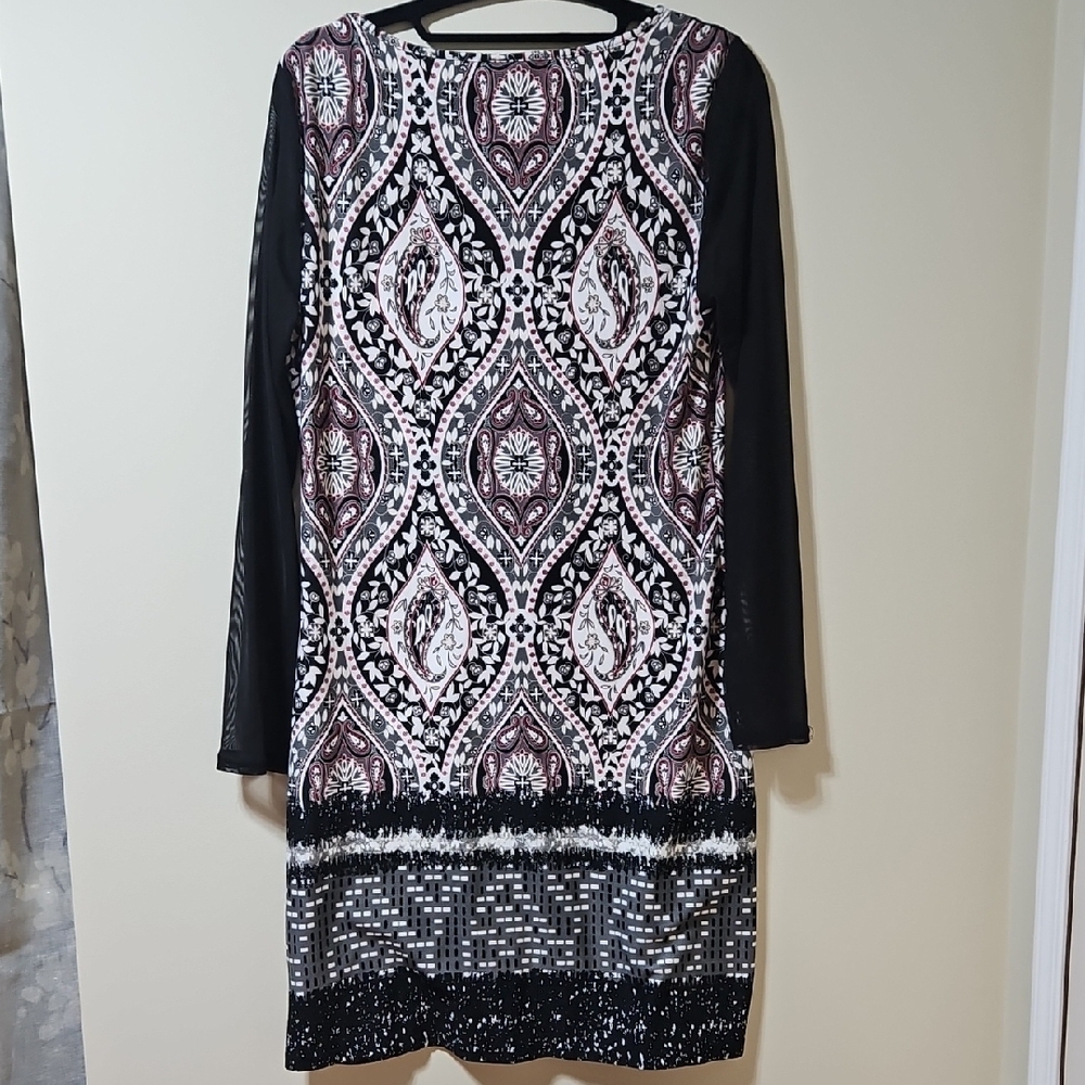 Contempo Patterned Dress - Picture 2 of 10